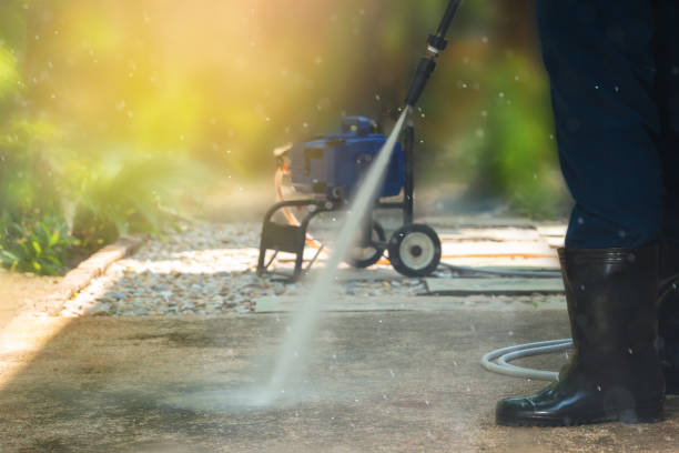 Best Building Exterior Washing  in Webster, FL